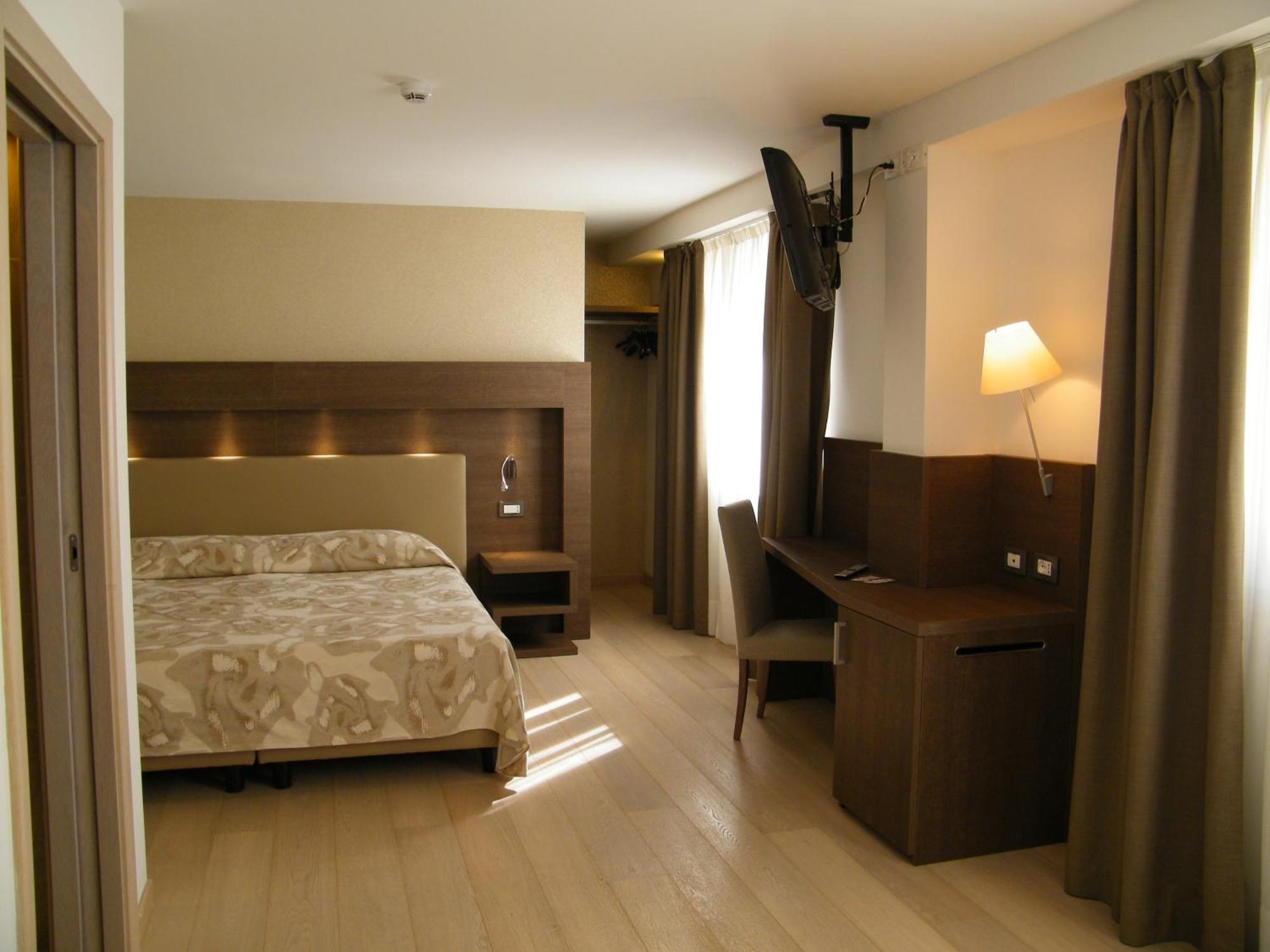 Grand Miramonti Hotel