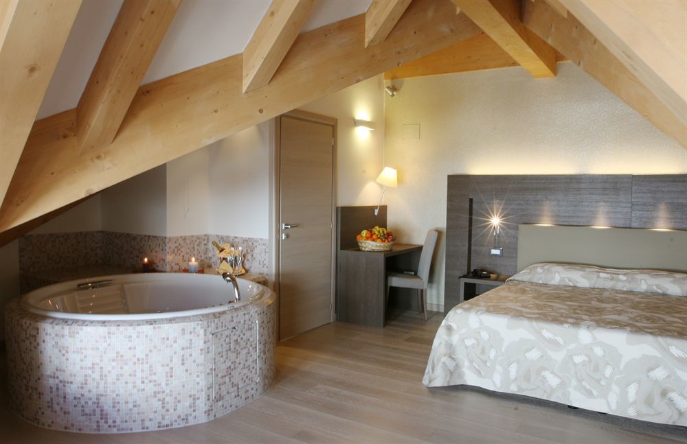 Grand Miramonti Hotel